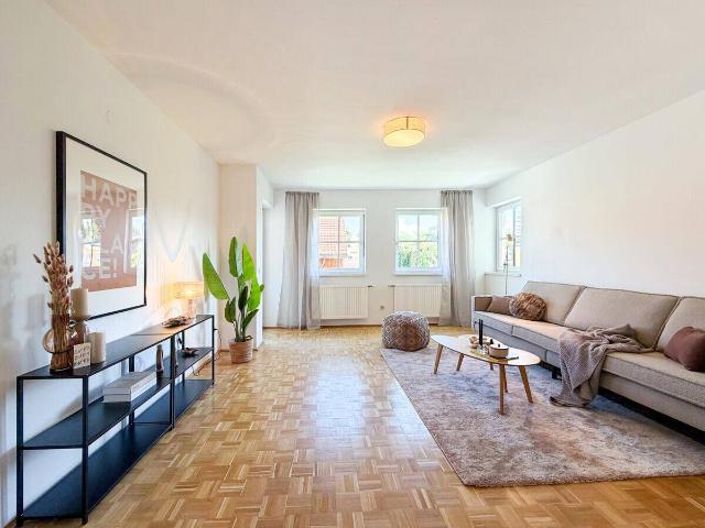 Apartment kaufen in Henndorf am Wallersee, Bezirk Salzburg-Umgebung