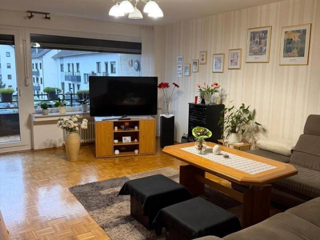 Wohnung kaufen in Hackenbroich, Dormagen