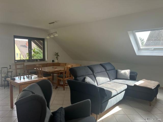 Dachgeschosswohnung mieten