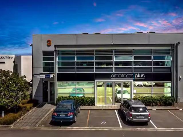House for rent in Chaslands, Canterbury