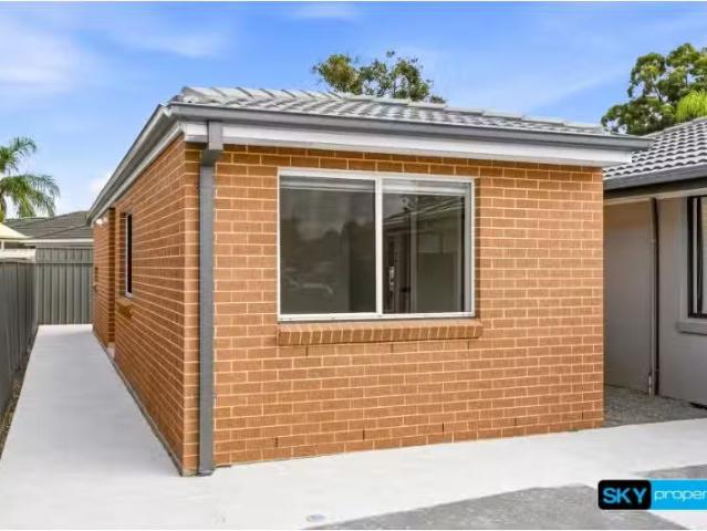 House for rent in Glendenning, Sydney
