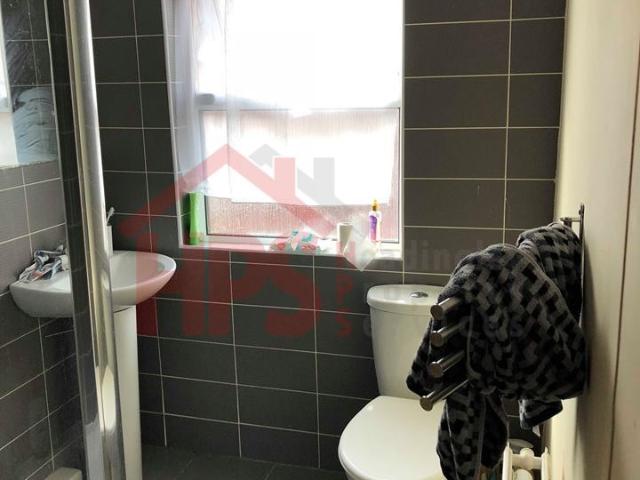 Apartment for rent in Beckett Park, Headingley
