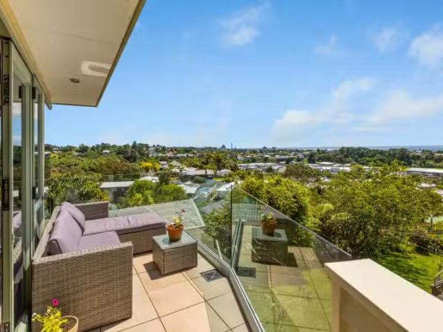 House for sale in Hillsborough, Taranaki