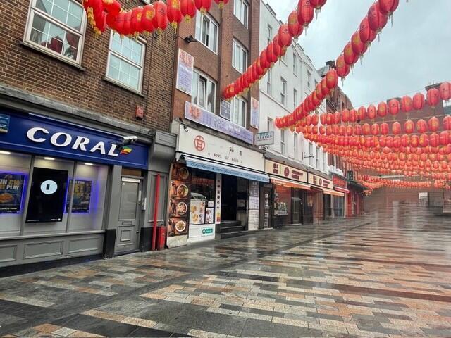 Apartment for rent in Chinatown, Greater London