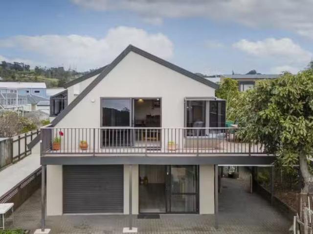 House for sale in Cooks Beach, Waikato