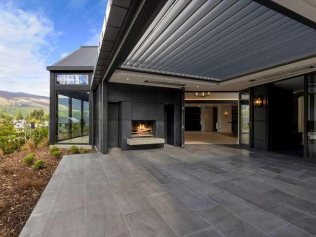 House for sale in Otakou