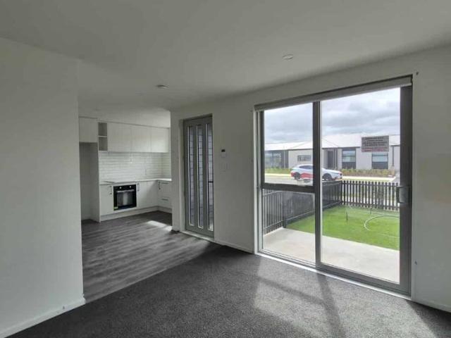 Apartment for rent in Faringdon, Rolleston