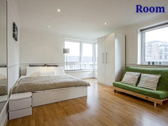 Apartment for rent in Virginia Quay, Blackwall