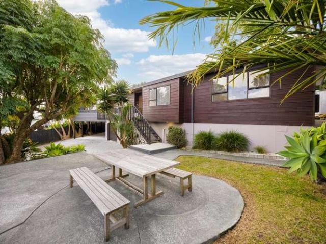 House for sale in Whangaparaoa, Oroua County