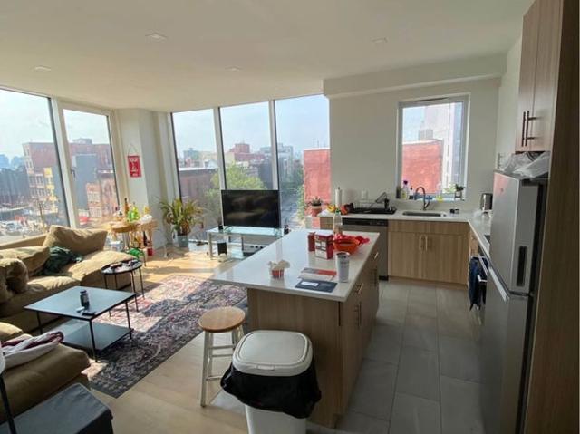 Room for rent in Arverne, New York