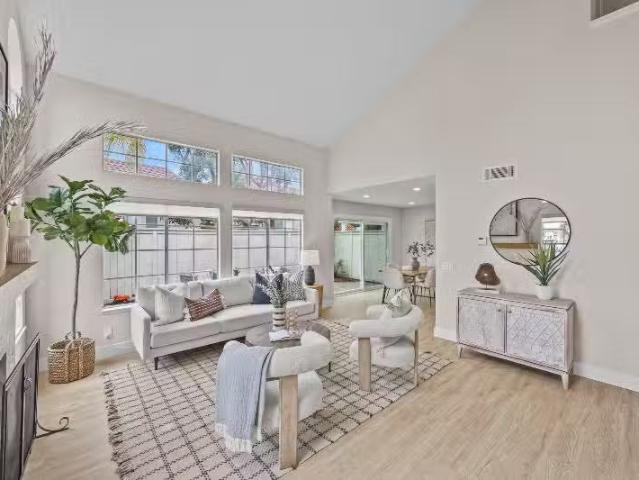 Condo for rent in Anaheim
