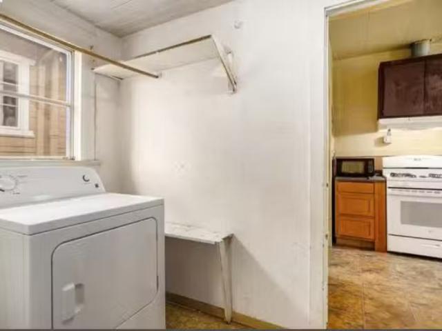 Condo for rent in Oakland