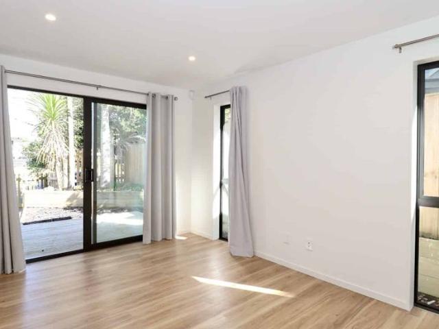 House for rent in Manurewa, Oroua County