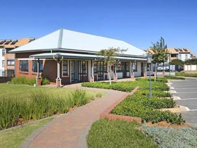 Townhouse for rent in Midrand, Gauteng