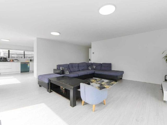Apartment for rent in Blockhouse Bay, Whau