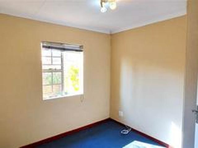 Townhouse for rent in Midrand