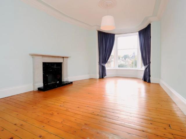 Apartment for rent in Crosshill, Scotland