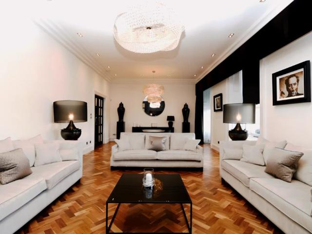 Apartment for rent in Park District, Scotland