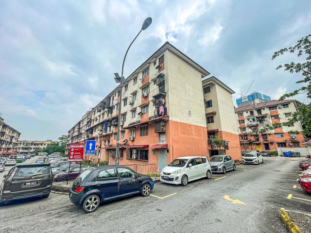 Flat for sale in Cheras, Majlis Perbandaran Kajang