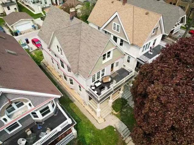 Condo for rent in Milwaukee