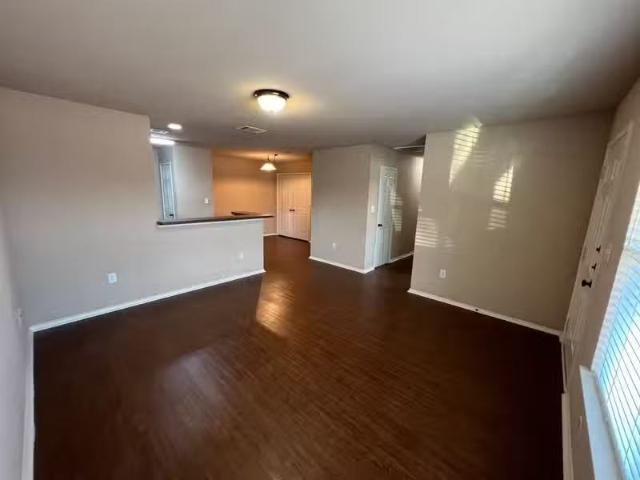 Condo for rent in Denton