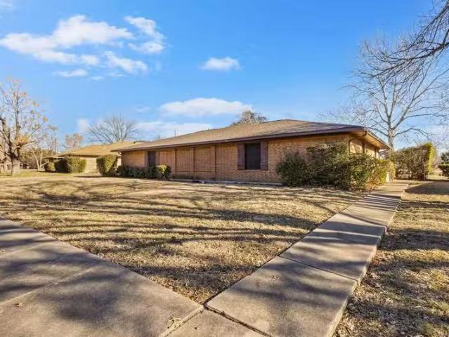 Condo for rent in Carrollton