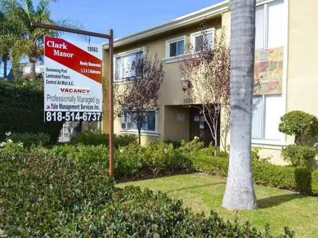 Condo for rent in North Hollywood, Tarzana Neighborhood Council District
