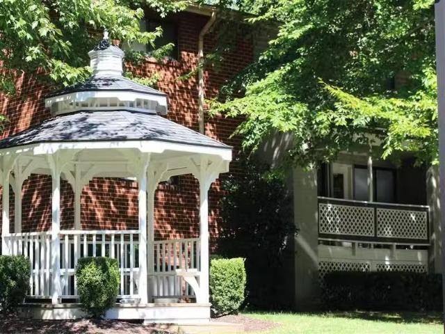 Condo for sale in Fairfax