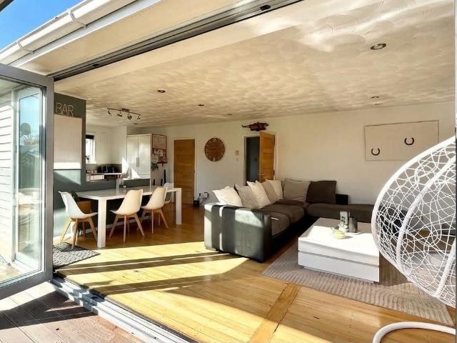 House for rent in Otakou