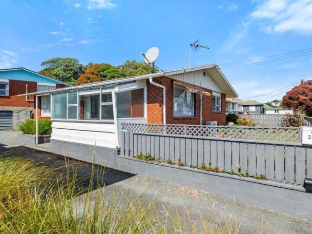 Townhouse for rent in Hillsborough, Taranaki