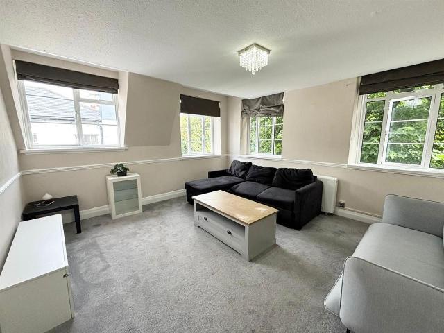 House for rent in Round Hill, Brighton