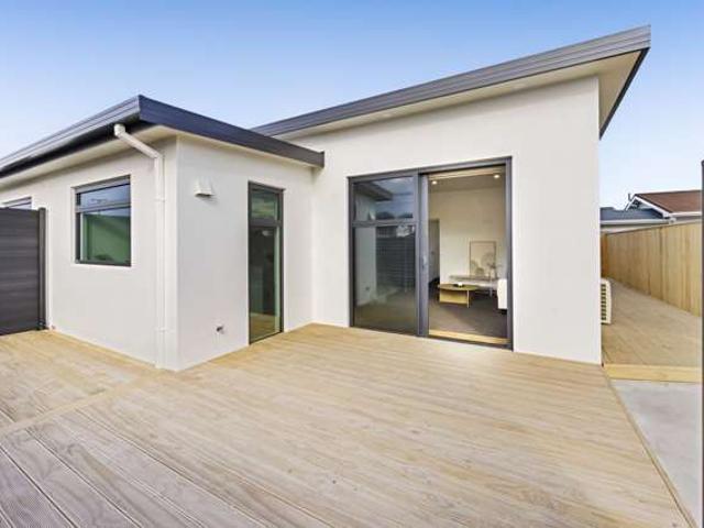 Townhouse for sale in Taranaki