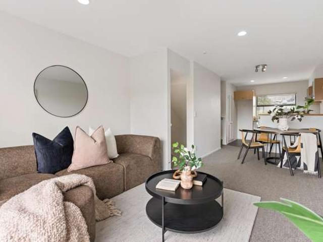 Townhouse for sale in Hillersden