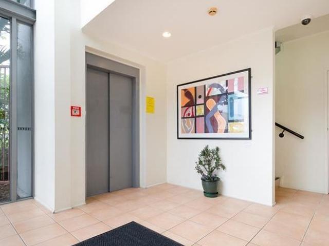 Apartment for rent in Glen Eden, Waitākere Ranges