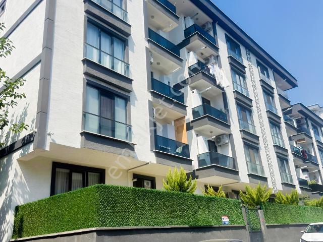 Pendik, İstanbul içerisinde satılık mülk