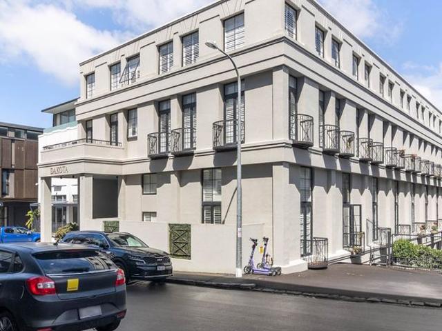Apartment for rent in Carlaw Park, Auckland