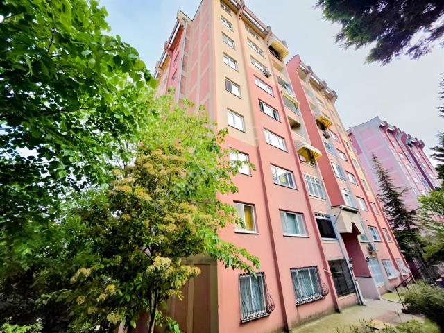 İzmit, Kocaeli içerisinde kiralık mülk