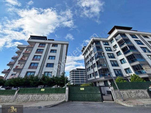 Sultanbeyli, İstanbul içerisinde satılık mülk
