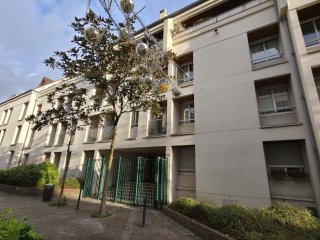 Appartement location à France métropolitaine, Rueil-malmaison