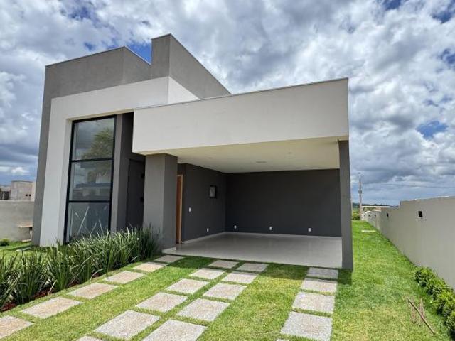 Casa venda em Região Geográfica Imediata do Distrito Federal, Região Integrada de Desenvolvimento do Distrito Federal e Entorno