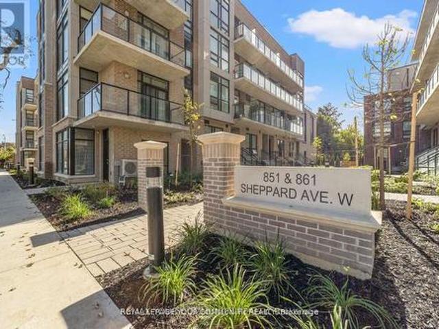 Townhouse for rent in Woburn, Ontario