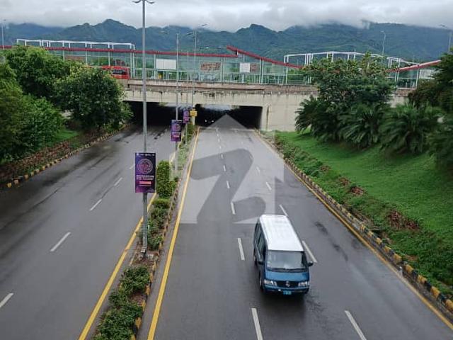 Building for rent in Islamabad