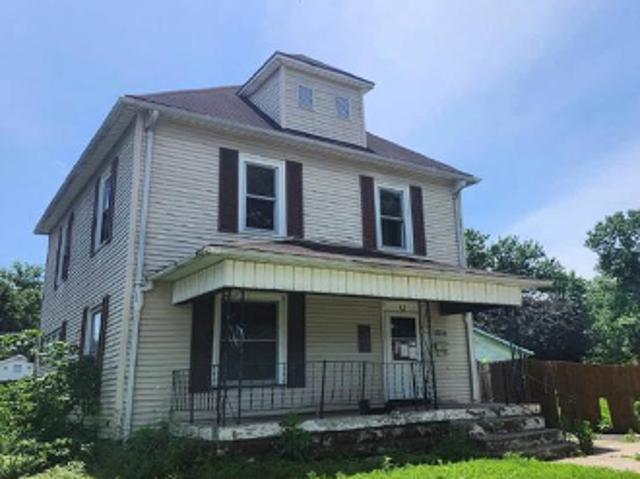 House for sale in Terre Haute, Indiana