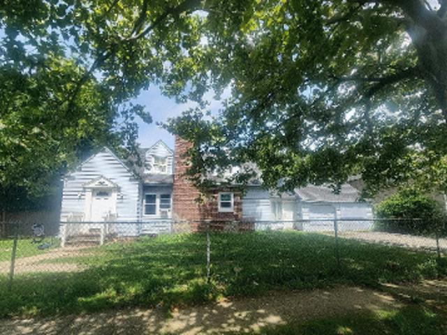 House for sale in Bohemia, New York