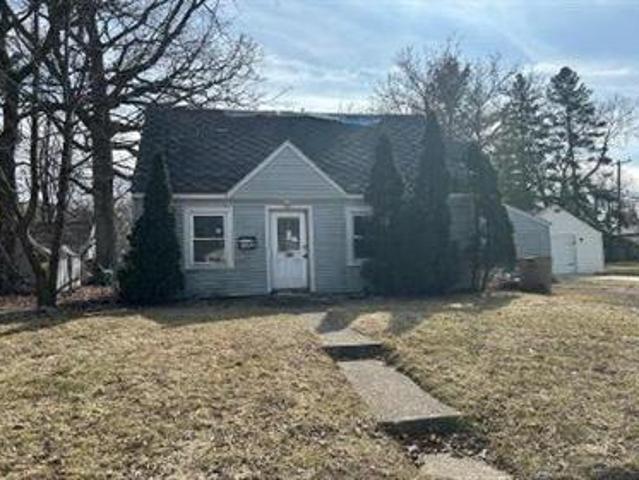 House for sale in Pontiac