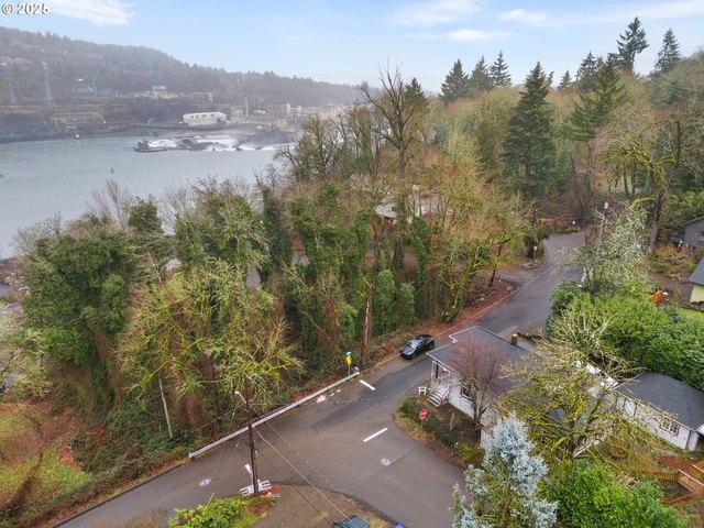 Land for sale in Canemah, Oregon City