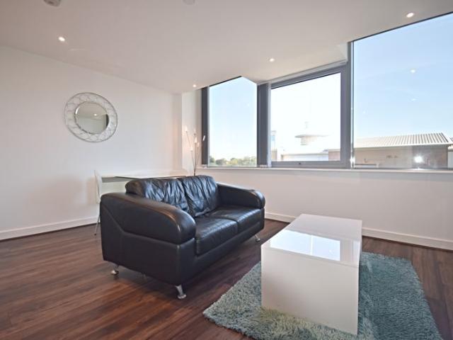 Apartment for rent in Riverdene, Priest Down