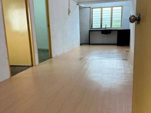 Flat for sale in Wellesley, Penang