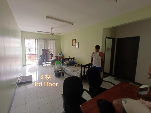 Apartment for sale in Petaling, Damansara Damai