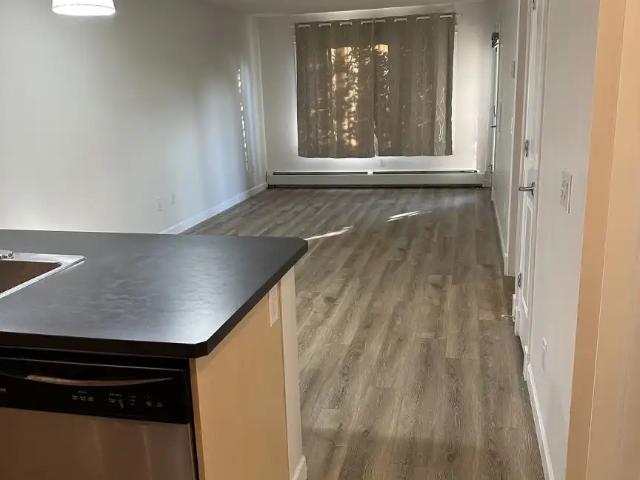 Condo for rent in Wedgewood, Alberta